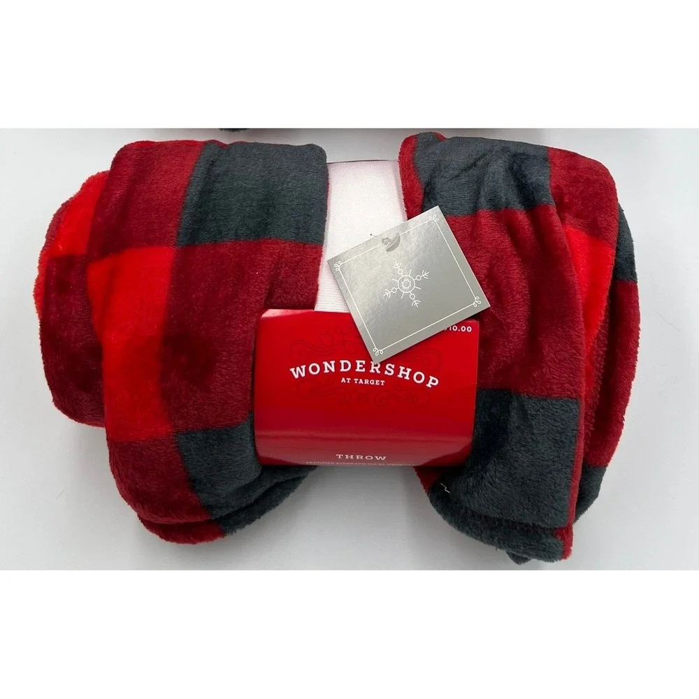 Wondershop Plush Throw Blanket Unisex 50x60 Red New Buffalo Plaid 067-10-2430